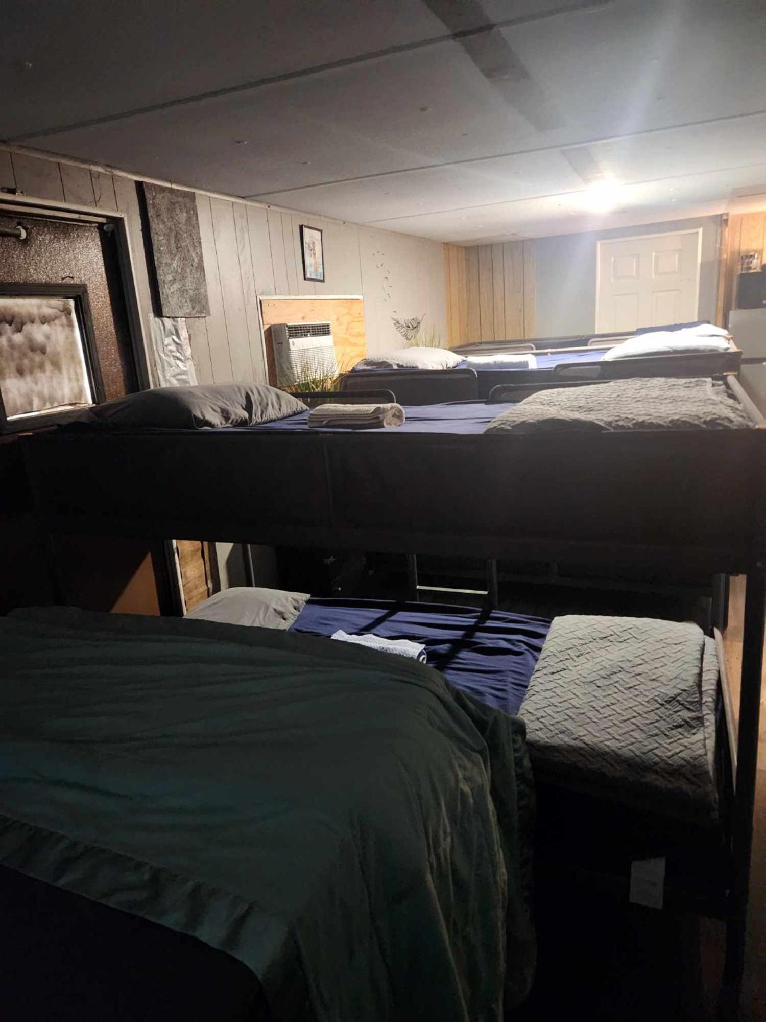 Co-Ed Dorm With Fantastic Patio! Διαμέρισμα Ewing Εξωτερικό φωτογραφία